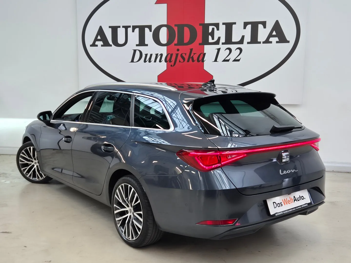 Zunanja slika - Seat Leon - SP XC 1.5 eTSI DSG 110kW(150KM) - 4