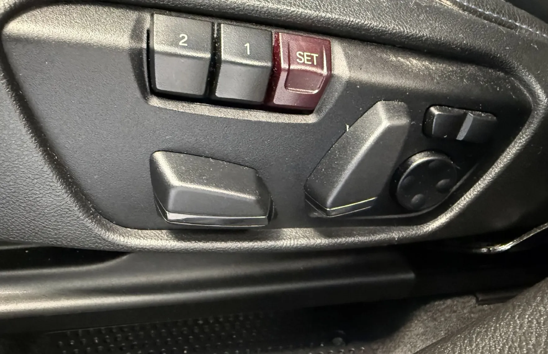 Zunanja slika - BMW X2 - serija : sDrive18d AUT. -M-SPORT-FACELIFT-PANO-KAMERA- - 15
