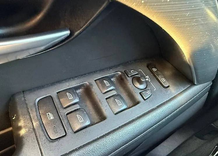 Zunanja slika - Volvo S80 - D3 ODLICEN OPR. VELIK SERVIS NOVE GUME - 11