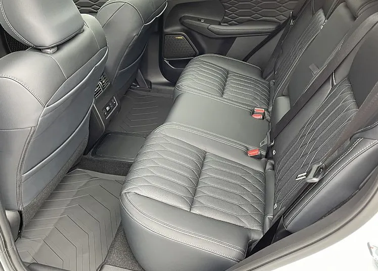 Zunanja slika - Mitsubishi Outlander - 2.4 PHEV Instyle Auto - 6