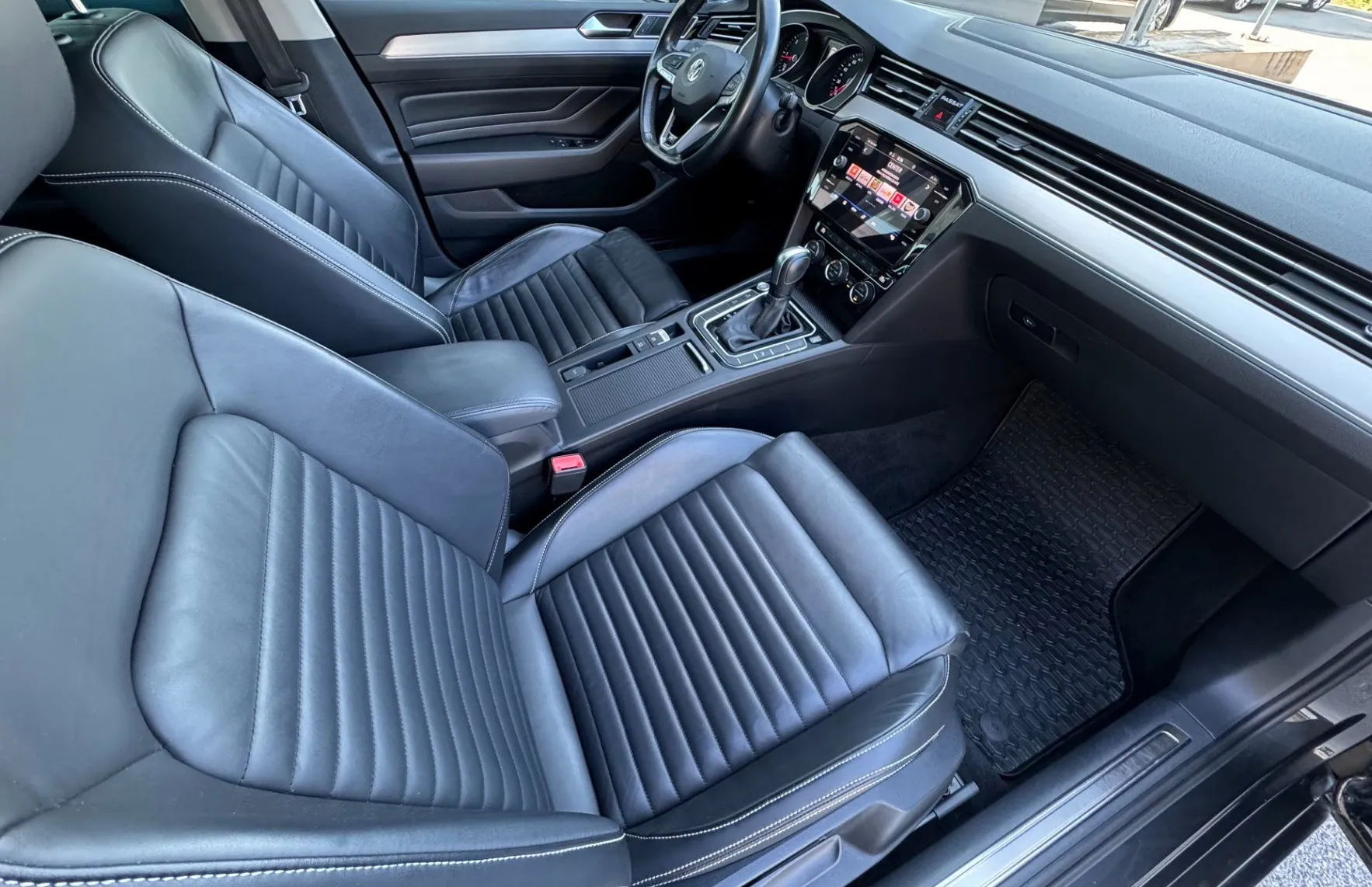Zunanja slika - Volkswagen Passat - Variant 2.0 TDI R-LINE DSG - 10