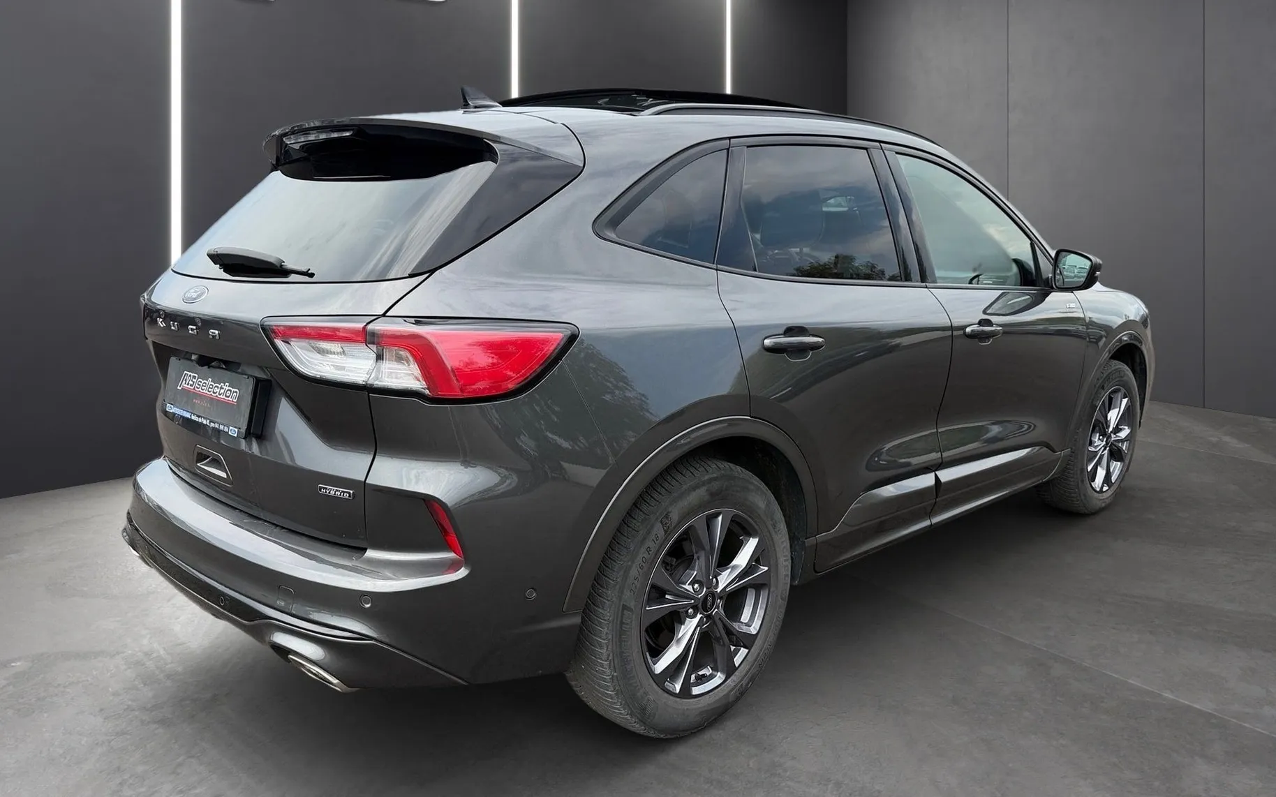Zunanja slika - Ford Kuga - 2.5 Duratec PHEV ST-Line CVT-Panorama-Vl.kljuka... - 3