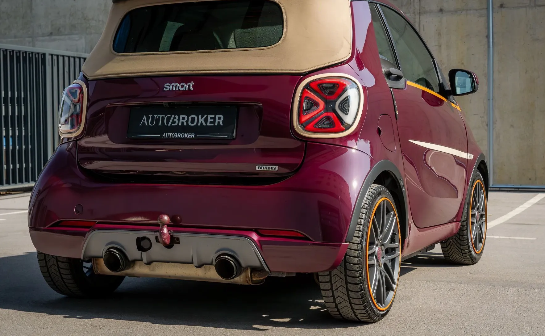 Zunanja slika - Smart fortwo cabrio - 80kW 109 KM  BRABUS TAILOR MADE UNIKAT - 5