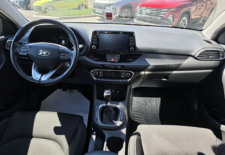 Zunanja slika - Hyundai i30 - 1.0 T-GDI - NAVIGACIJA - 8