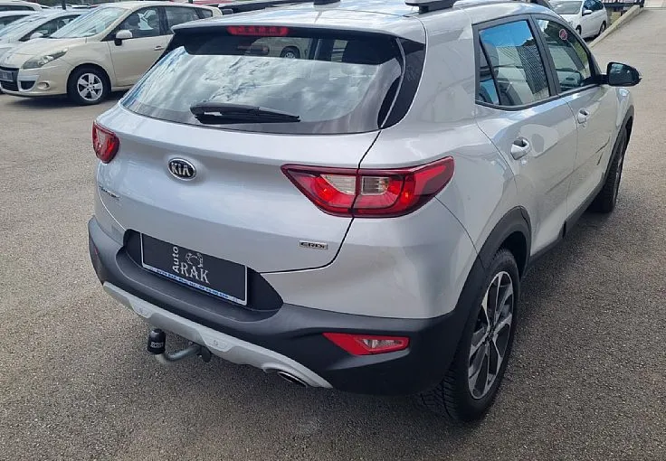 Zunanja slika - KIA Stonic - 1.6 CRDI 85 kW  EX 1.LASTNIK. SERVISNA.KAMERA - 6
