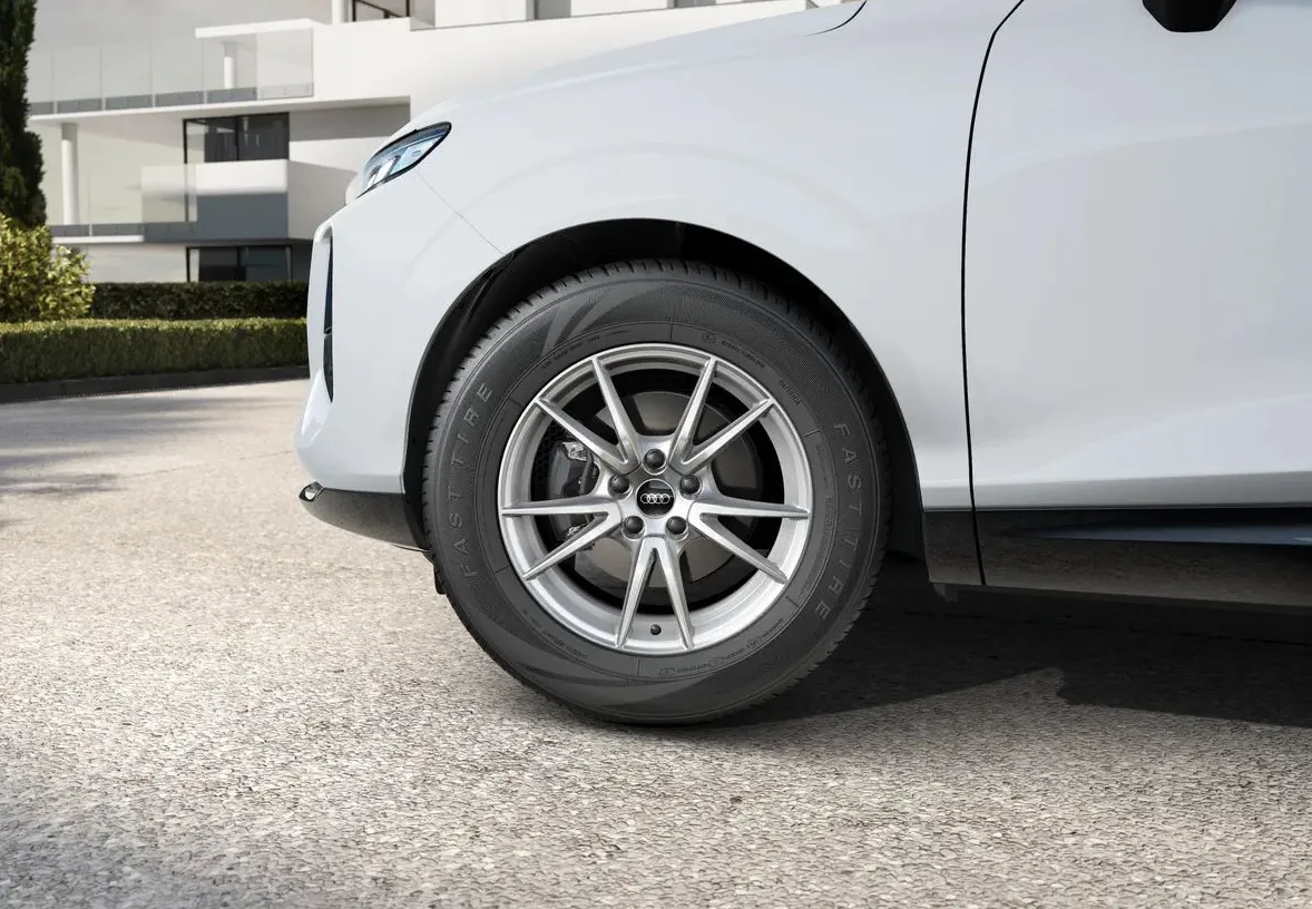 Zunanja slika - Audi Q3 - TFSI S tronic 110kW - 7