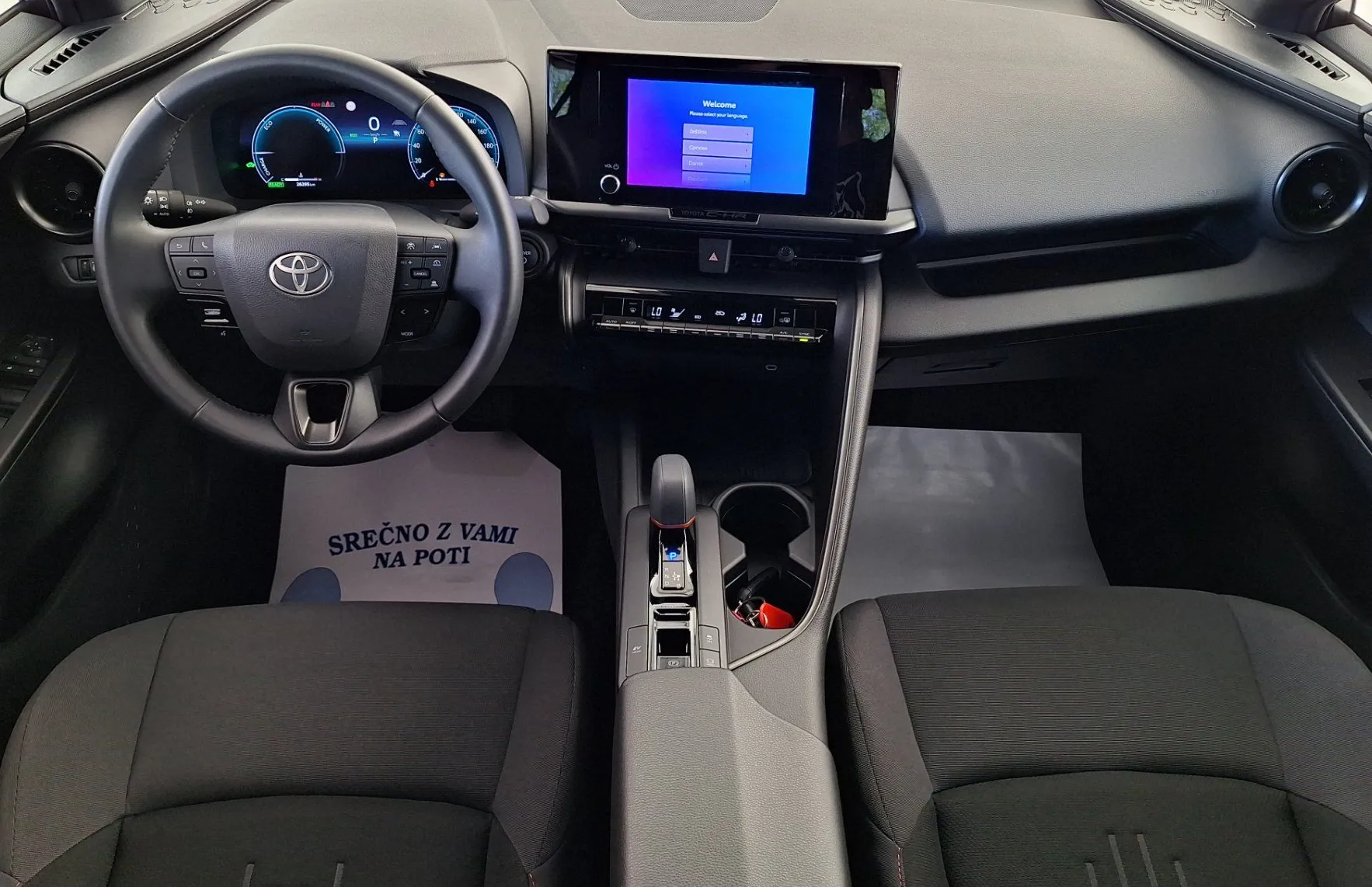 Zunanja slika - Toyota C-HR - Hybrid 1.8 C-LUB Tech Avt. - 13