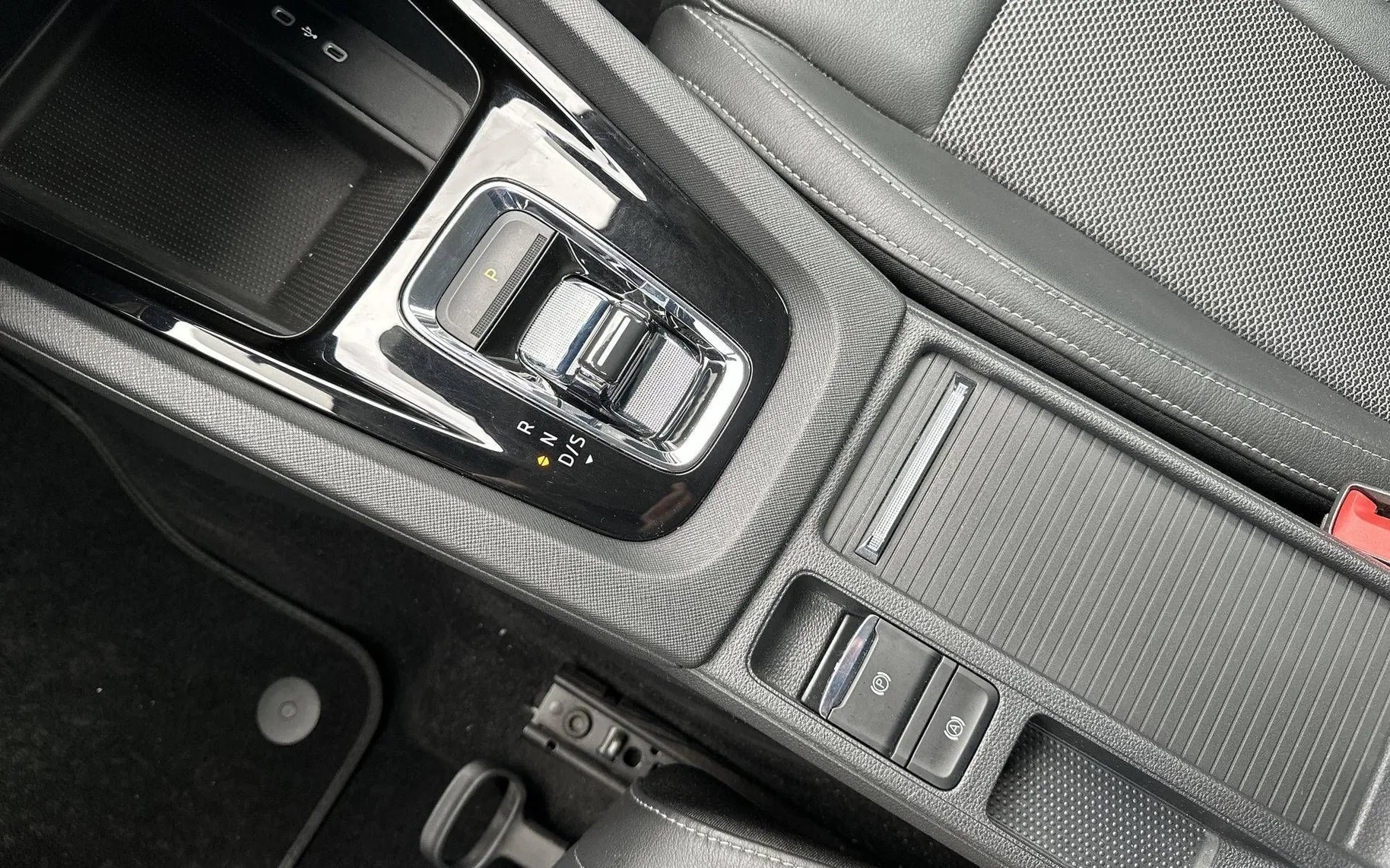 Notranja slika - Škoda Octavia - Combi 2.0 TDI Style DSG - 20