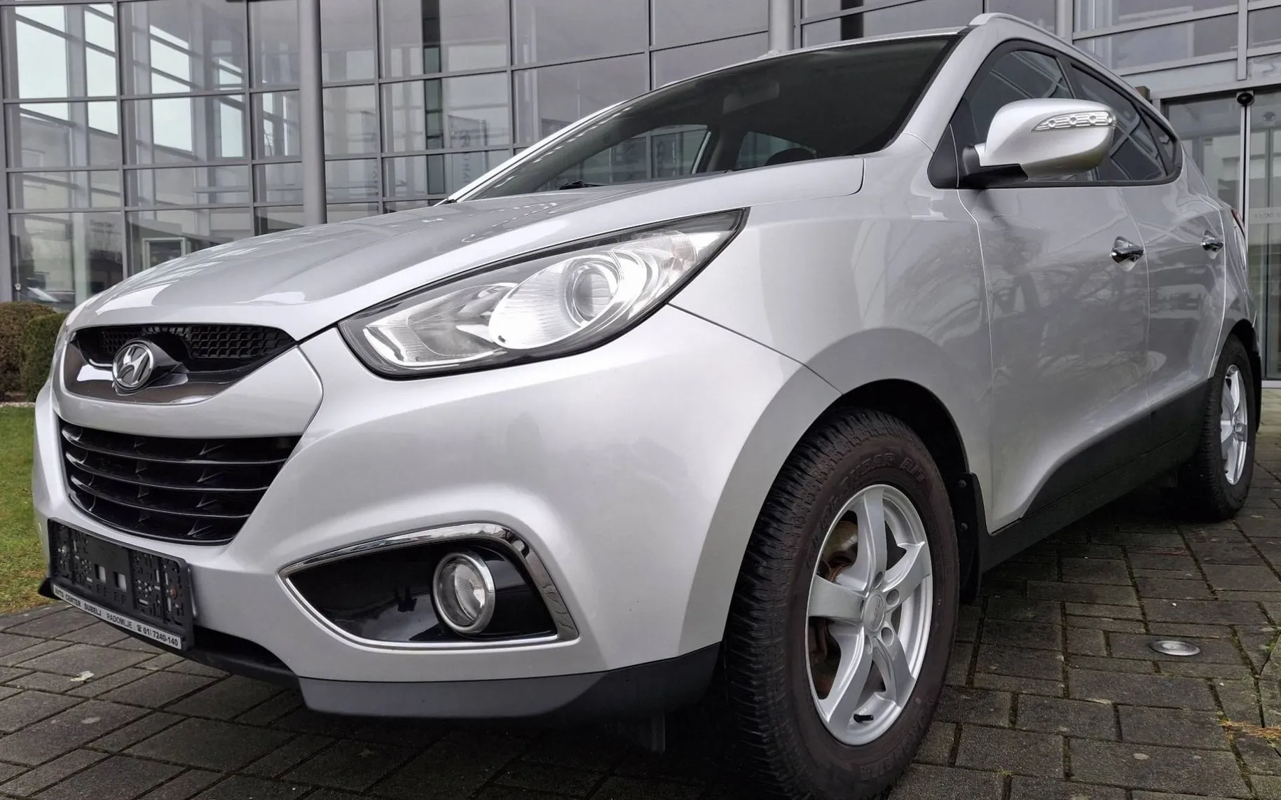 Zunanja slika - Hyundai ix35 - 2.0 CRDI Premium 4WD... - 1