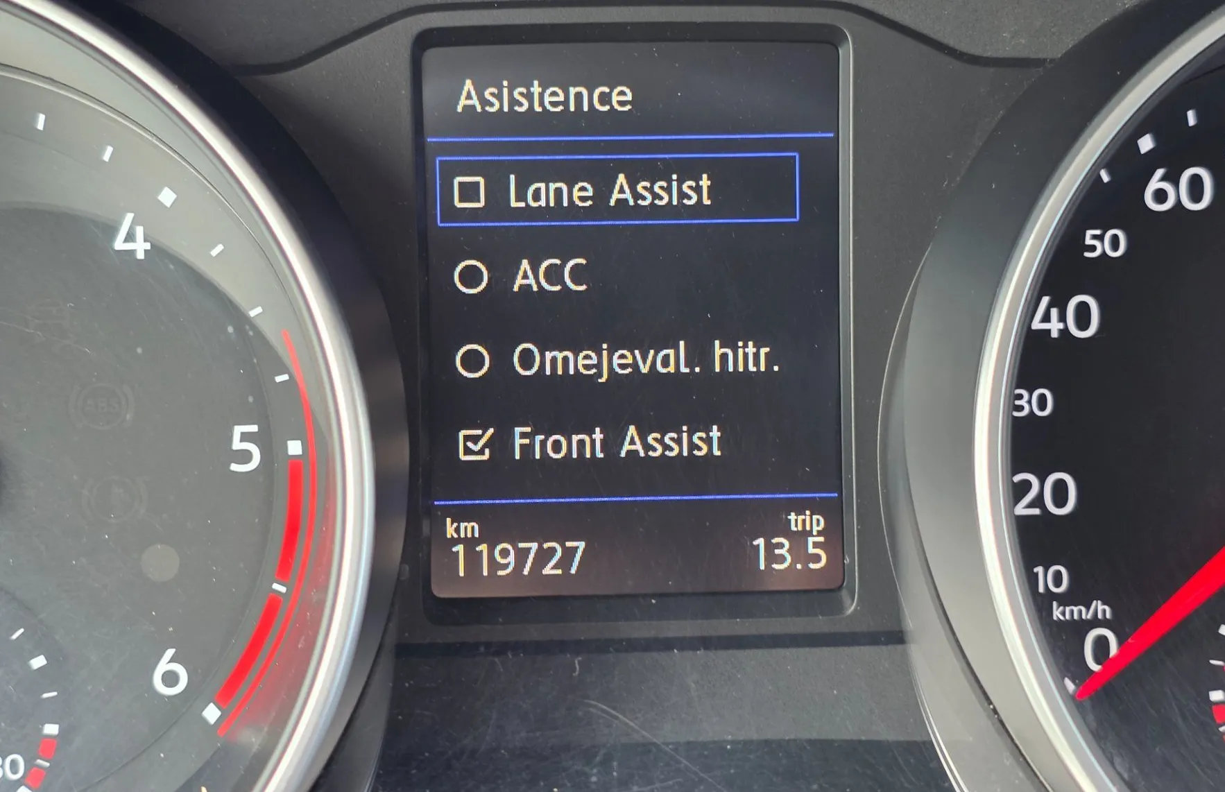 Zunanja slika - Volkswagen Tiguan - 2.0 TDI BMT Life DSG - beri opombe - 13