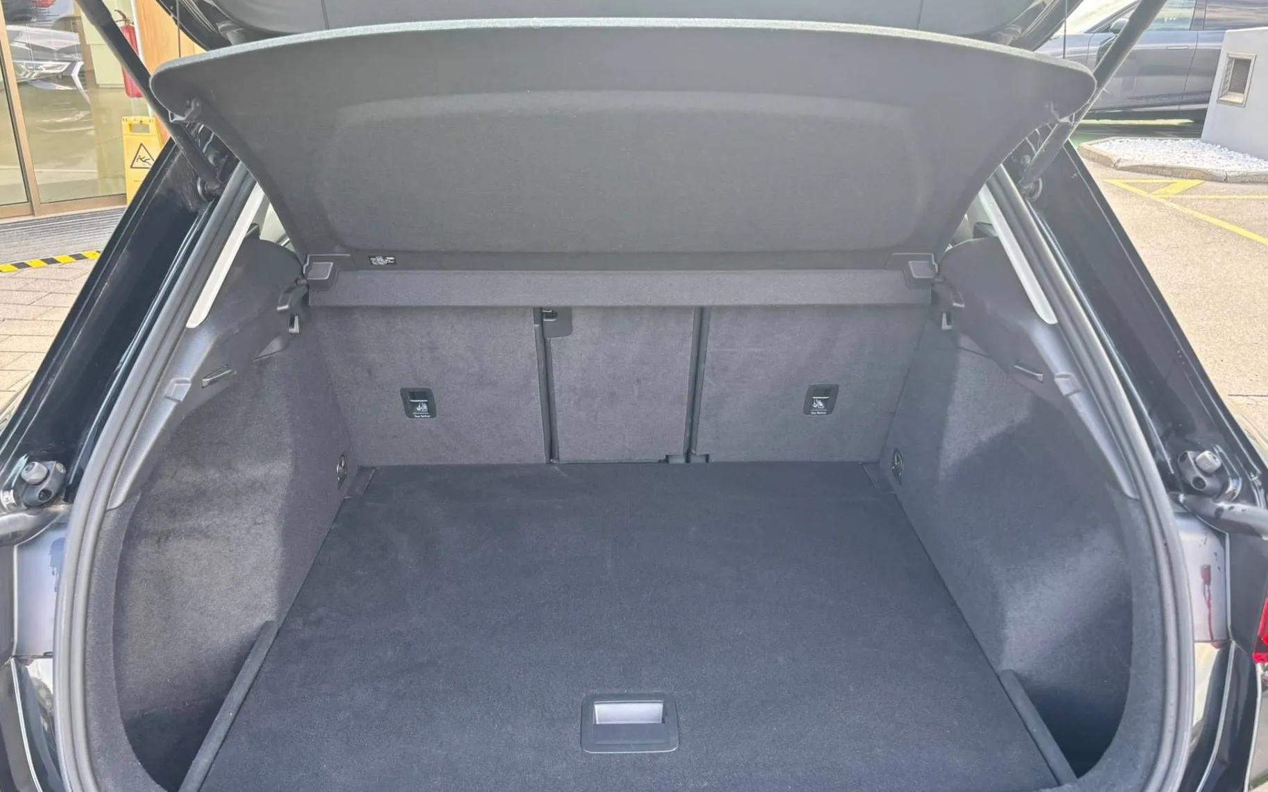 Zunanja slika - Audi Q3 - 35 TFSI S tronic KAMERA-LED-NAVI - 17