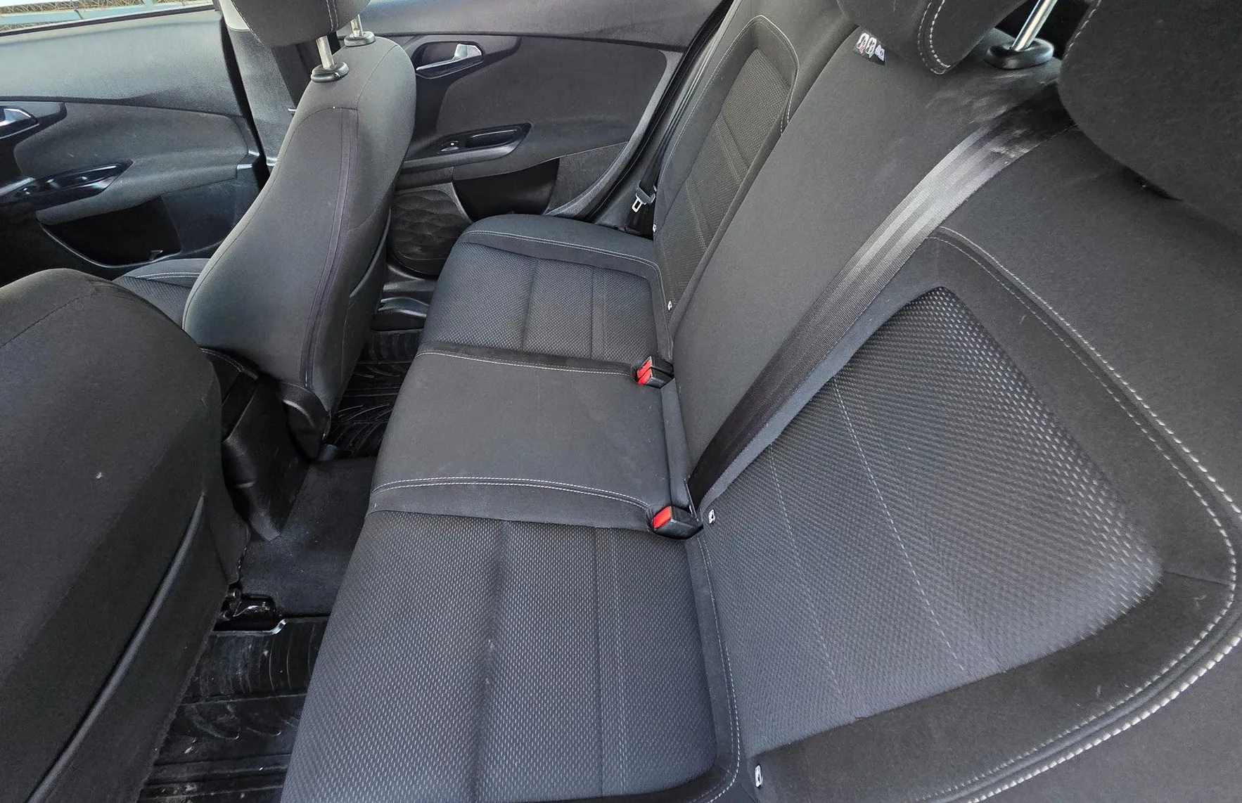Zunanja slika - Fiat Tipo - 1.4 16V ALU PLATIŠČA-ZASLON-KLIMA-SAMO 52385KM - 13