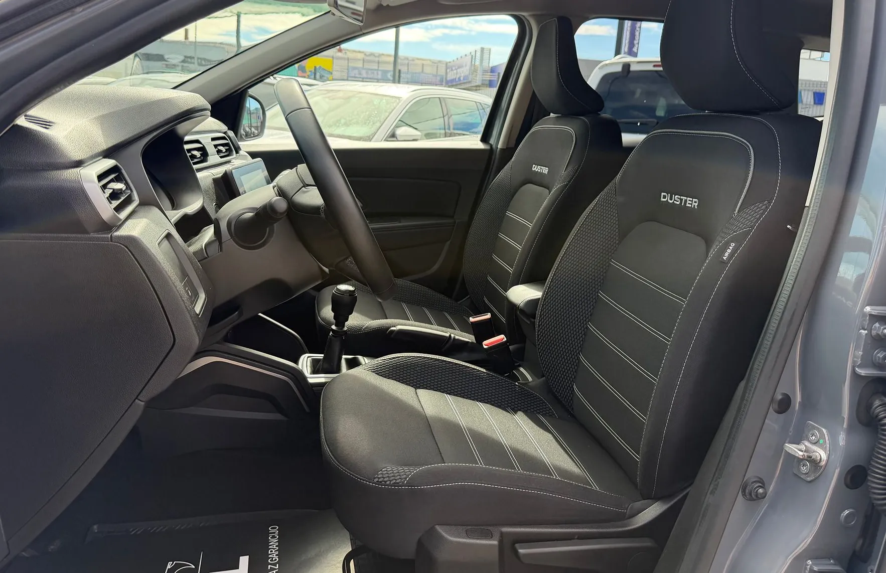 Zunanja slika - Dacia Duster - 1.5 dci-SLO-NARDO SIVA-KAMERA-MRT.KOTI-NAVI - 9