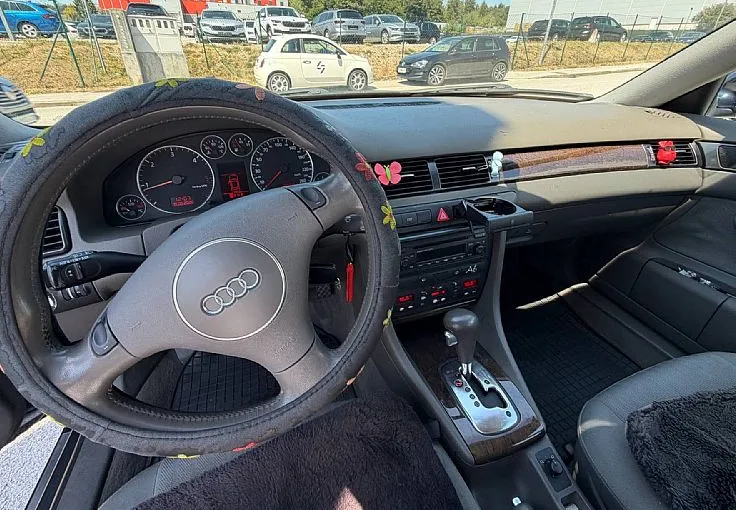 Zunanja slika - Audi A6 - 2.5 V6 TDI Multitronic TOOP - 9