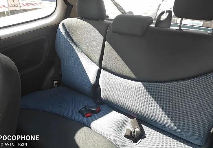 Zunanja slika - Toyota Yaris - 1.3 VVT-i SLO-KLIMA-SERVO-EL.STEKLA - 7