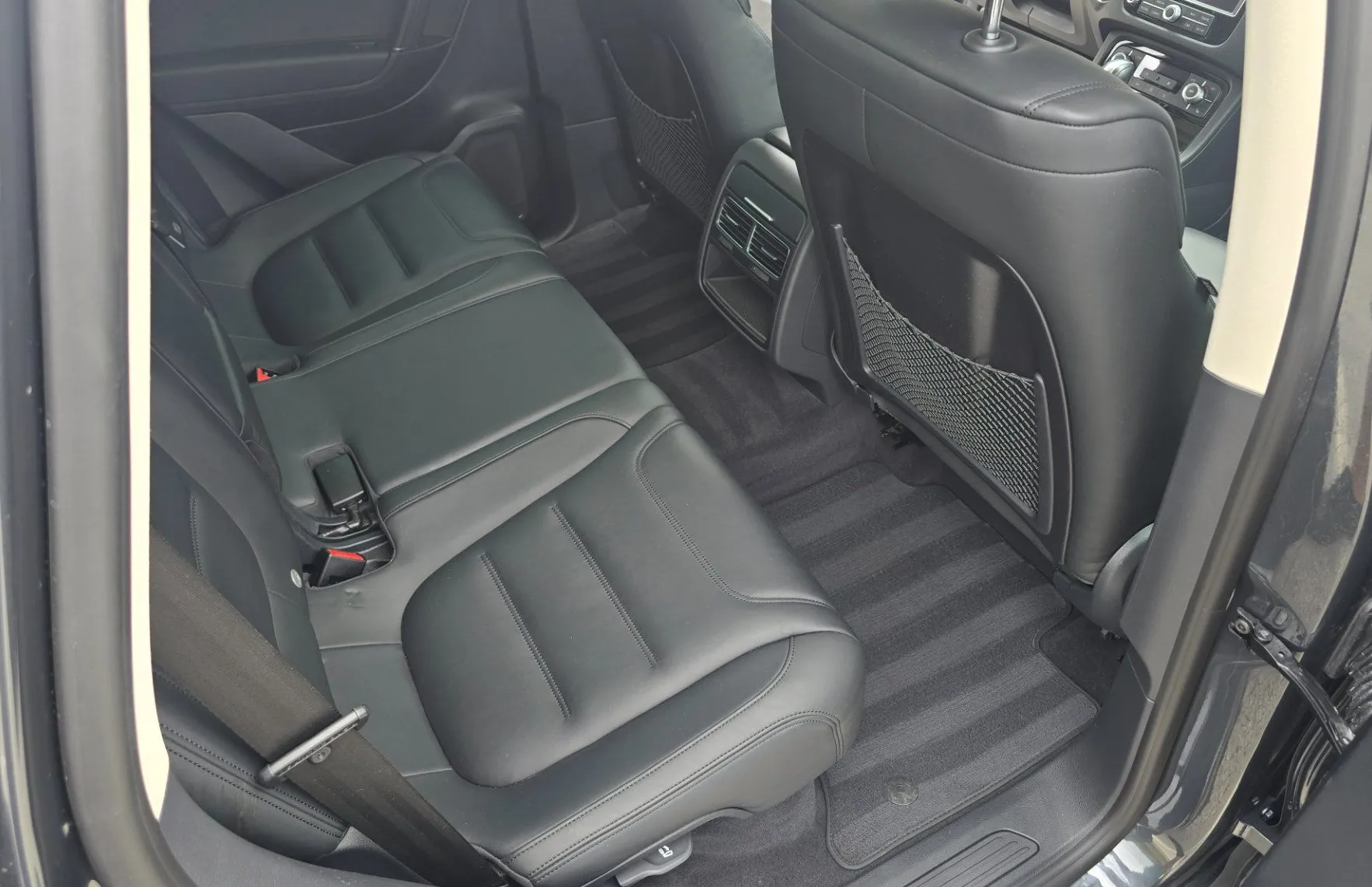 Zunanja slika - Volkswagen Touareg - 3.0 V6 Tdi 4XMOTION Terrain Tech - 13