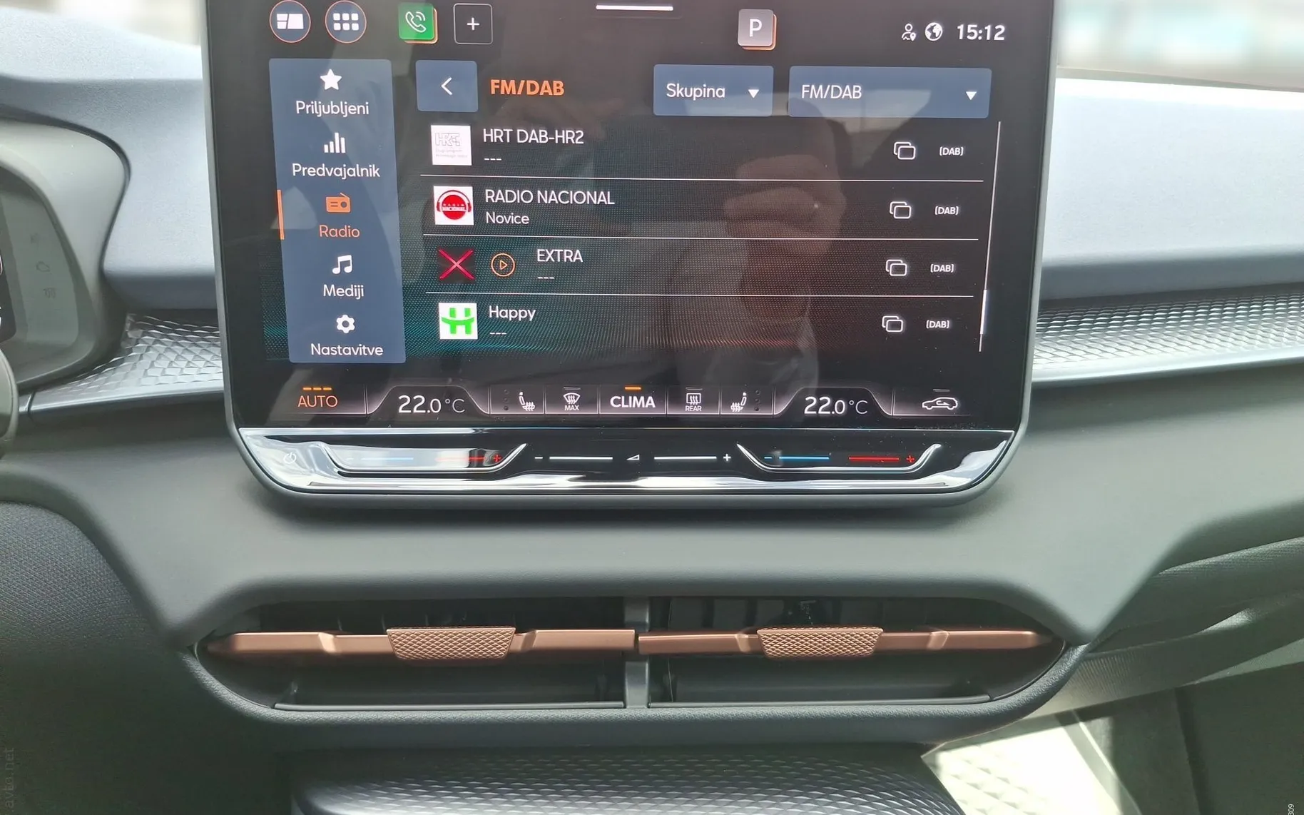 Notranja slika - Cupra Terramar - 1.5 eTSI 110 kW blagi hibrid DSG - 9