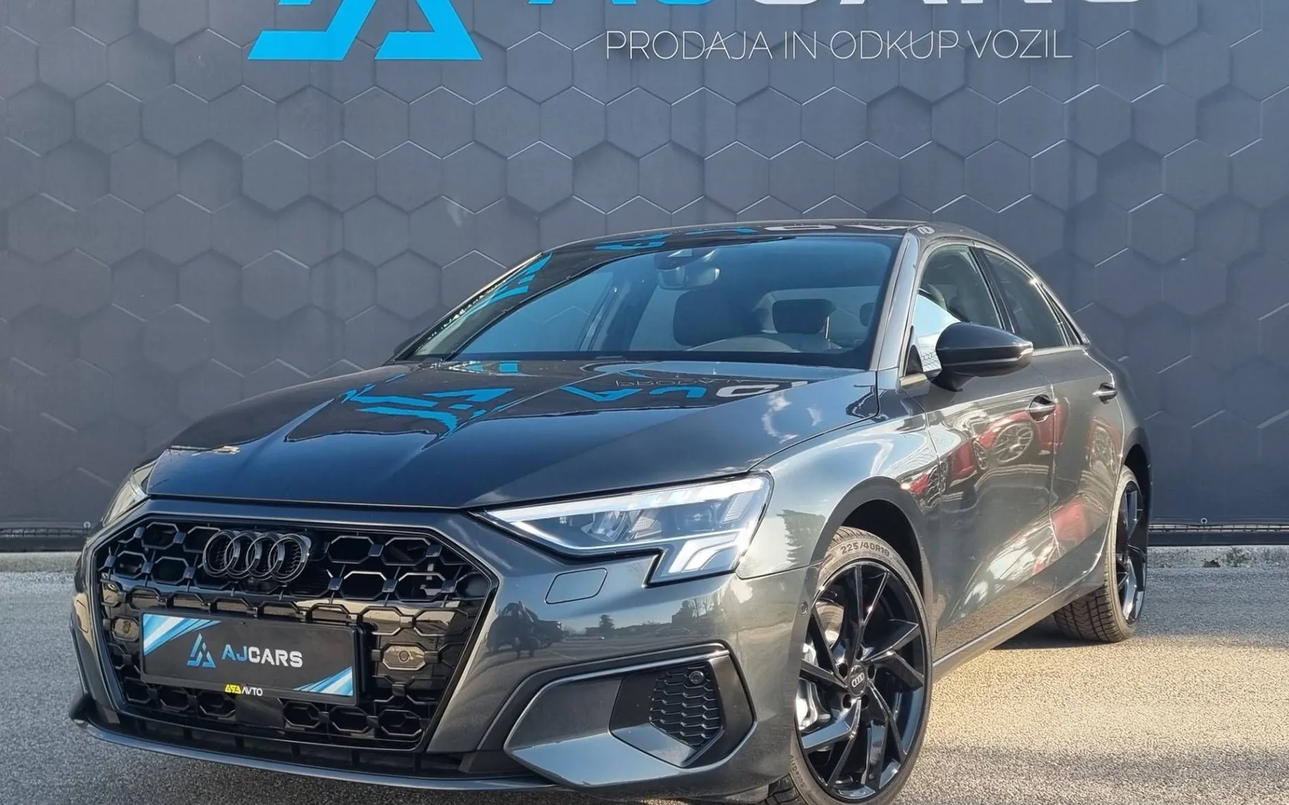 Zunanja slika - Audi A3 - 35 TFSI S tronic 110kW... - 1