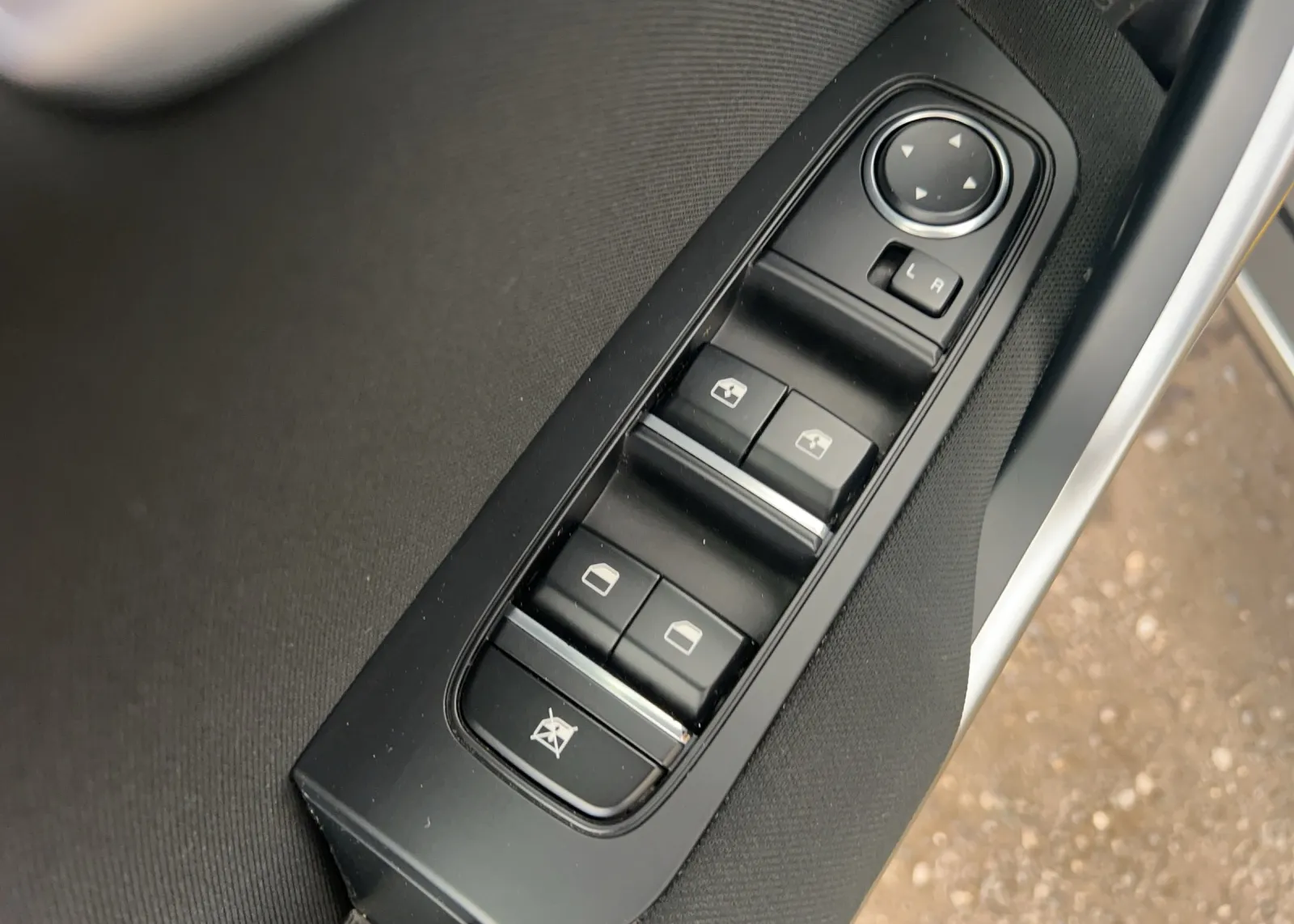 Zunanja slika - KIA XCeed - 1,0 T-GDI EX Way ISG - 16