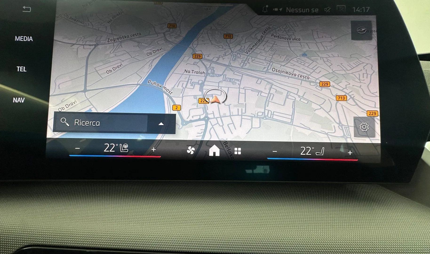 Zunanja slika - BMW X1 - sDrive20i Avt.KAMERA.NAVI.PDC.LED.SAMO 3.699 KM - 6