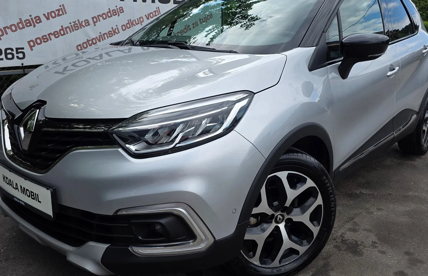 Zunanja slika - Renault Captur - TCe 90 INTENS LED-KAMERA-ALU PLATIŠČA-1.LASTNIK - 2