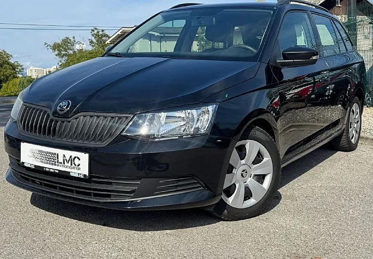 Zunanja slika - Škoda Fabia - Combi 1.2 TSI 90ks °PARK SENZORJI° KLIMA EL PAKET - 2