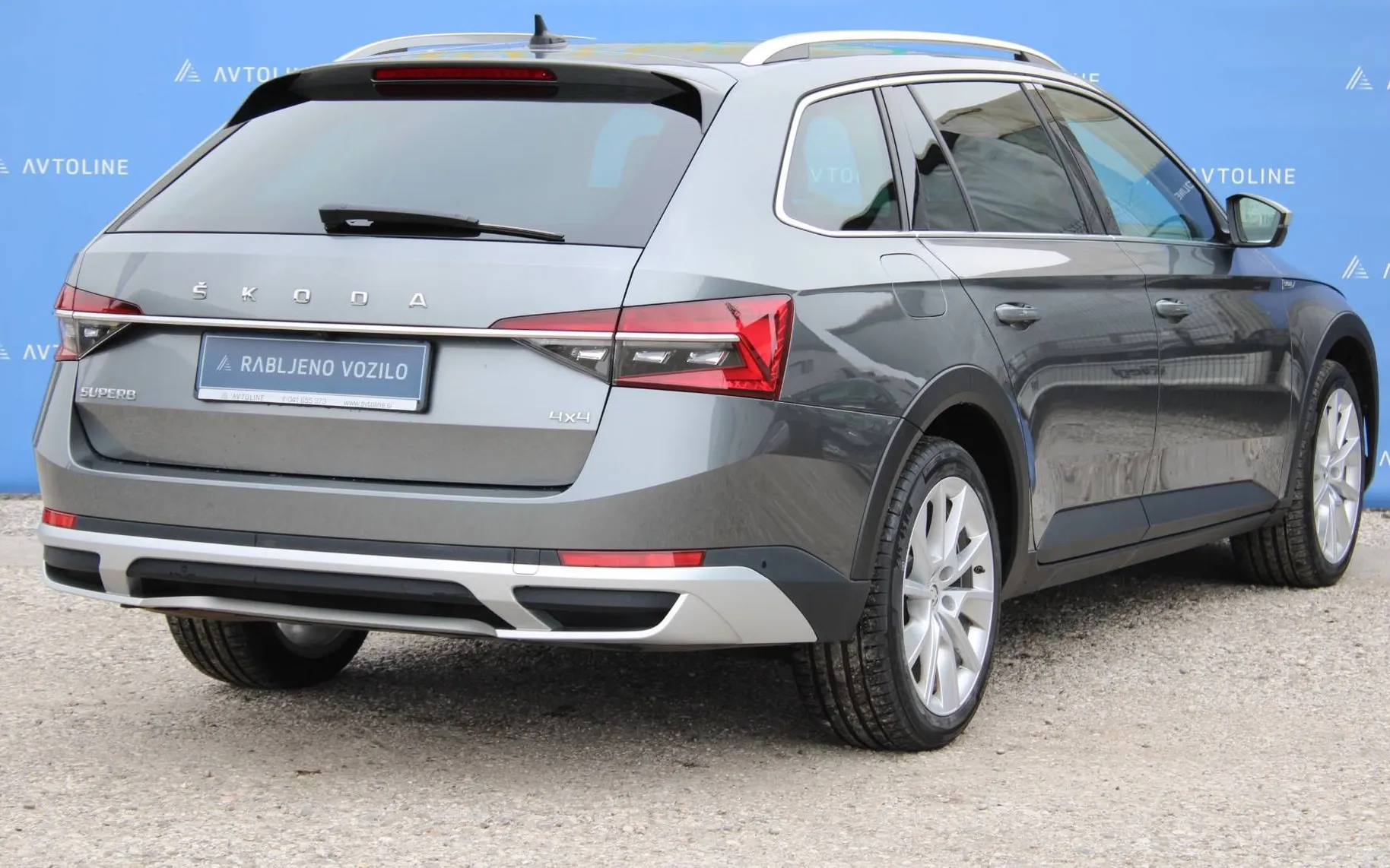 Zunanja slika - Škoda Superb - 2.0 TDI Scout DSG 4X4 147kW MATRIX ACC SIDE AST .. - 7