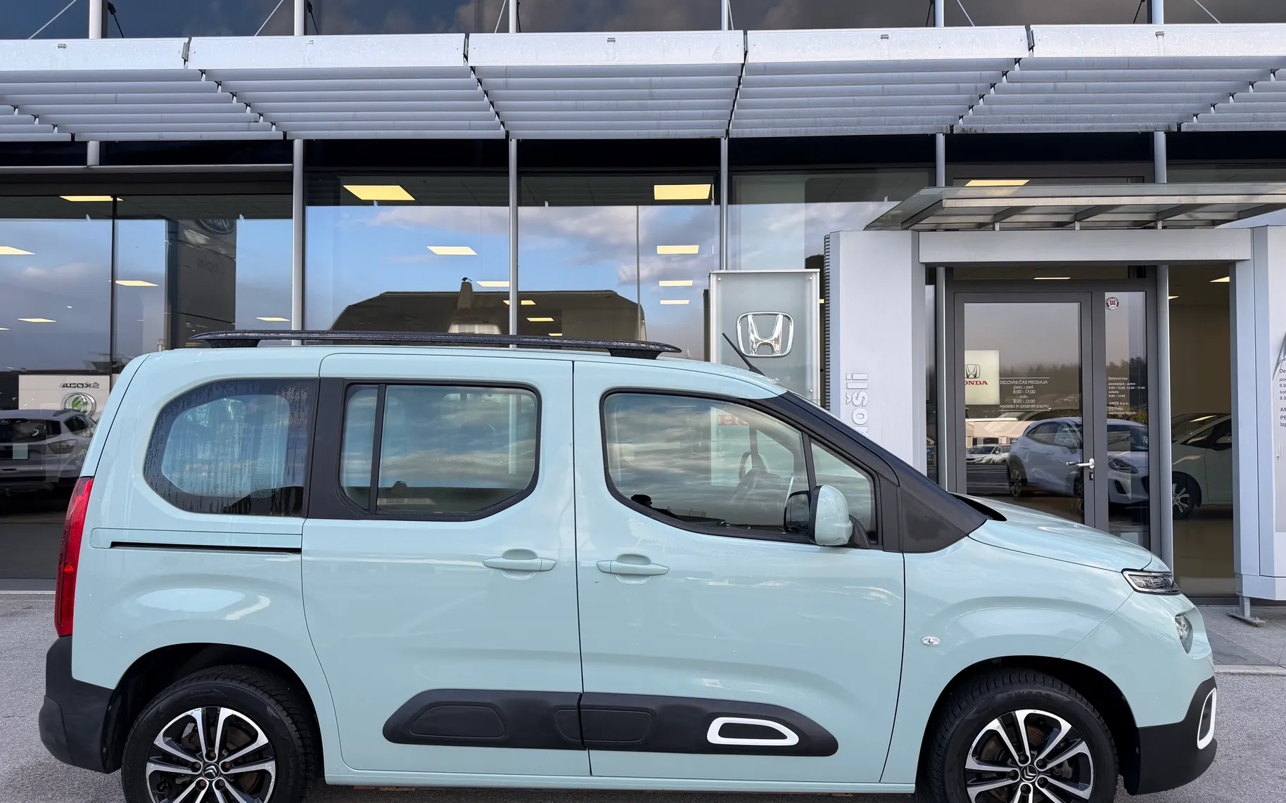 Zunanja slika - Citroën Berlingo - 1.5 BLUE HDI 100 FEEL M I SLO I 1.LASTNIKI NAVI I - 5