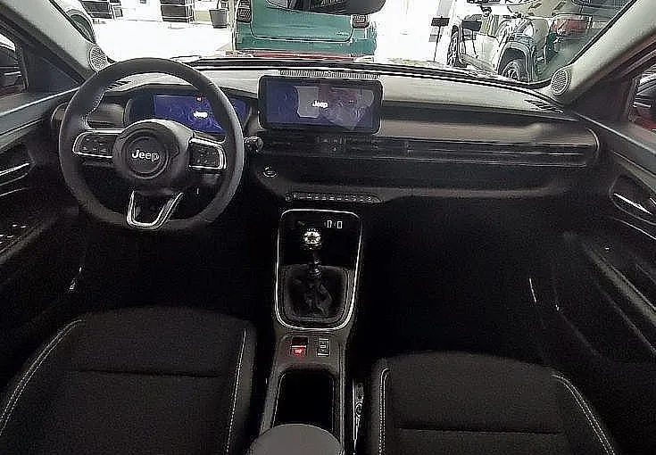 Zunanja slika - Jeep Avenger - Altitude 1.2 GSE 100 - 7