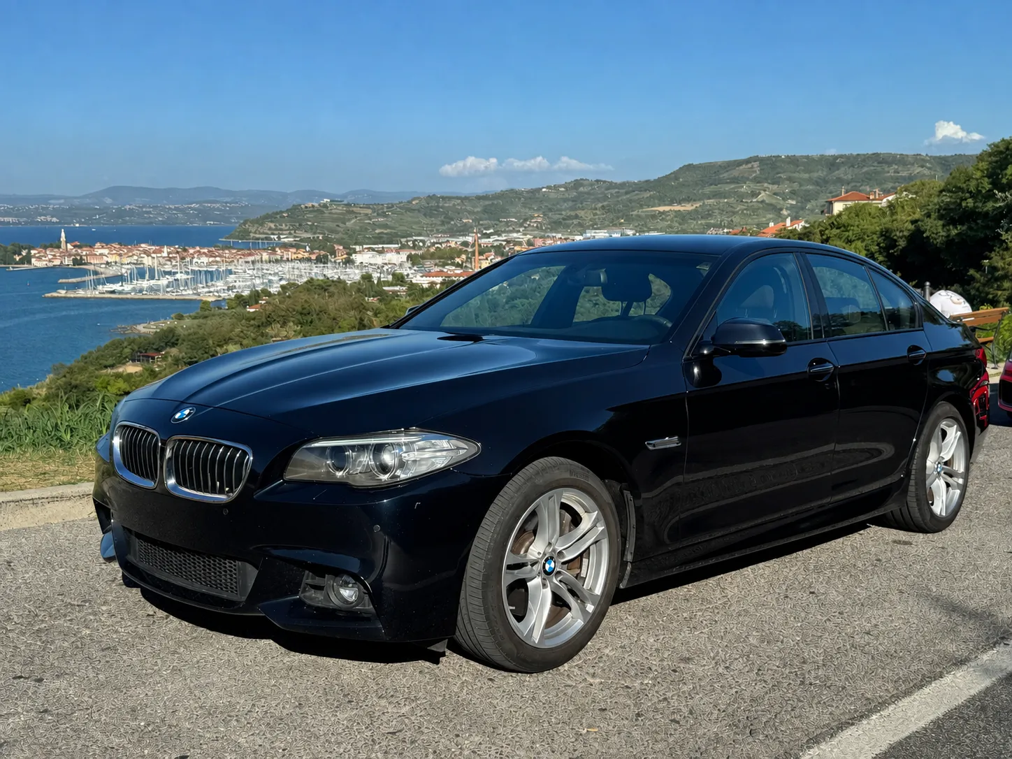 Zunanja slika - BMW Serija 5 - BMW 525d xDrive - 1