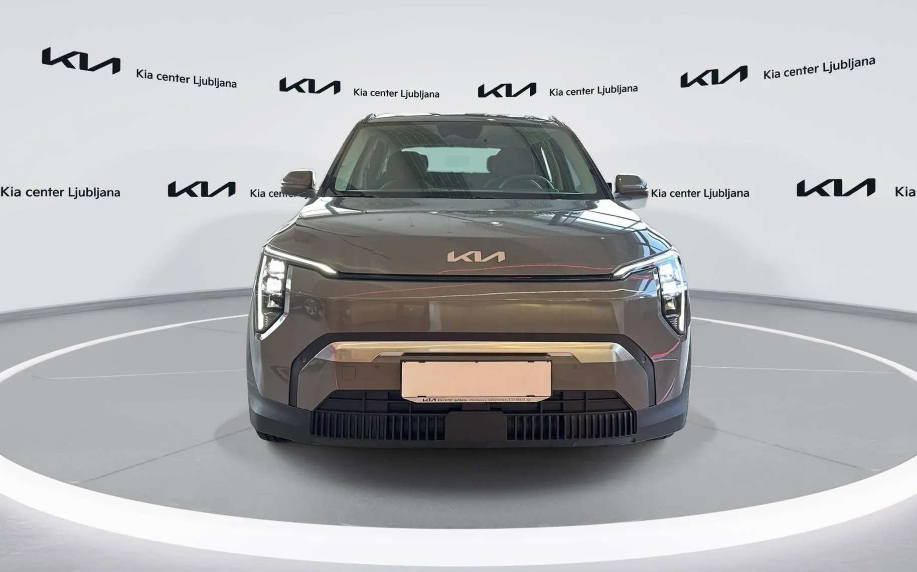 Zunanja slika - KIA EV3 - STAR 58.3 kWh baterija - 2