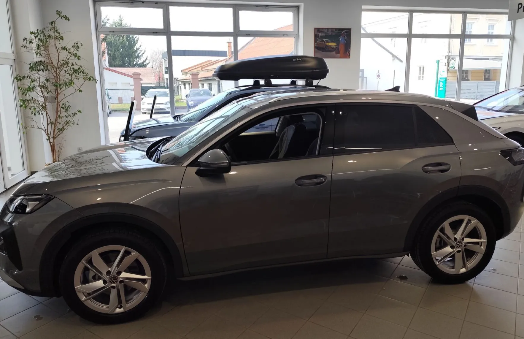 Zunanja slika - Volkswagen T-Roc - 1.5 eTSI Style DSG 85  115 - 2