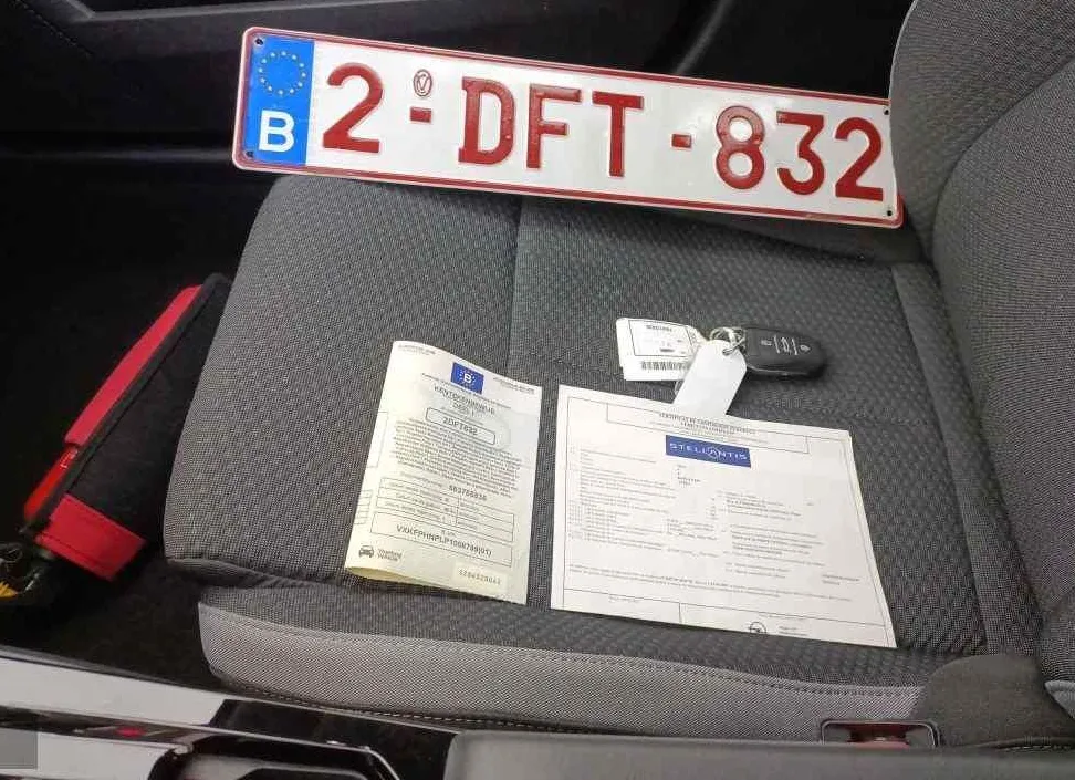 Zunanja slika - Opel Astra - 1.2 Turbo Edition.KAMERA.LED.2023.SAMO 51.000 KM - 10