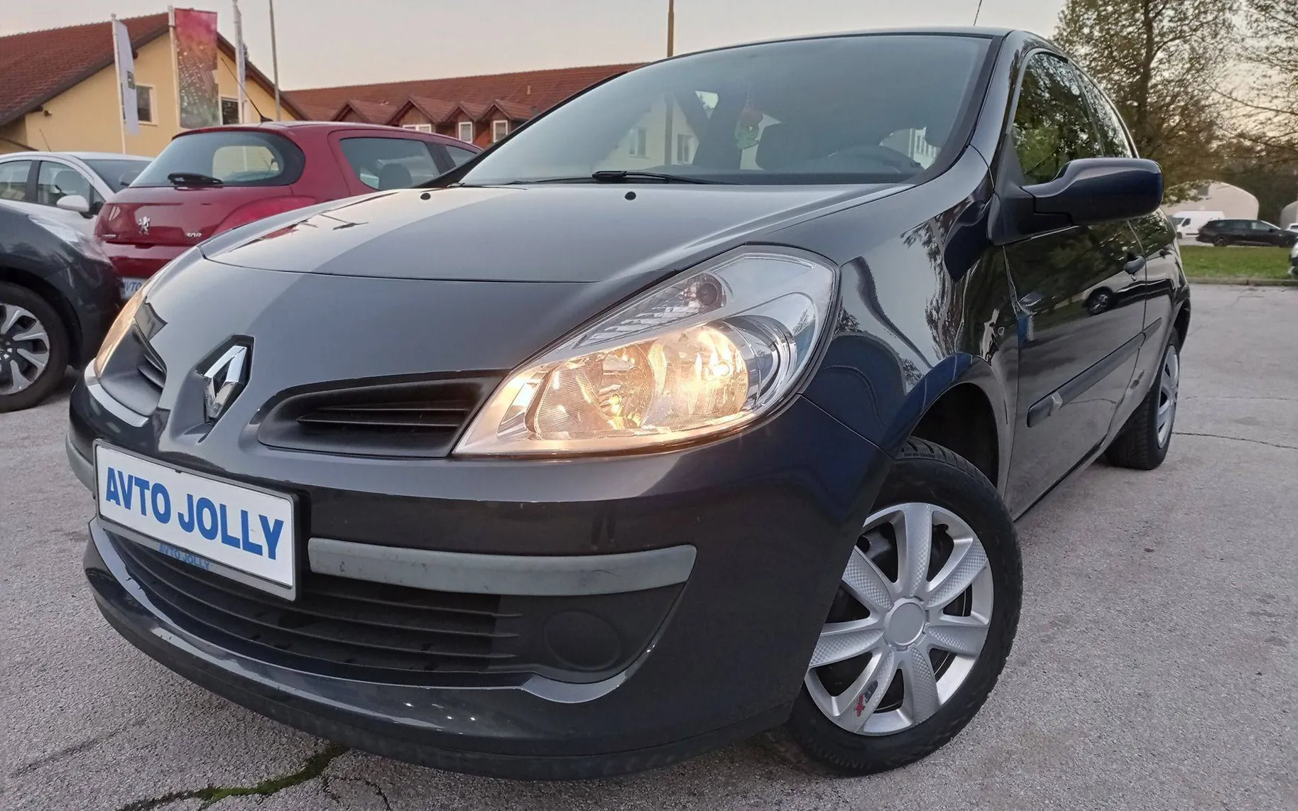 Zunanja slika - Renault Clio - Clio - 8