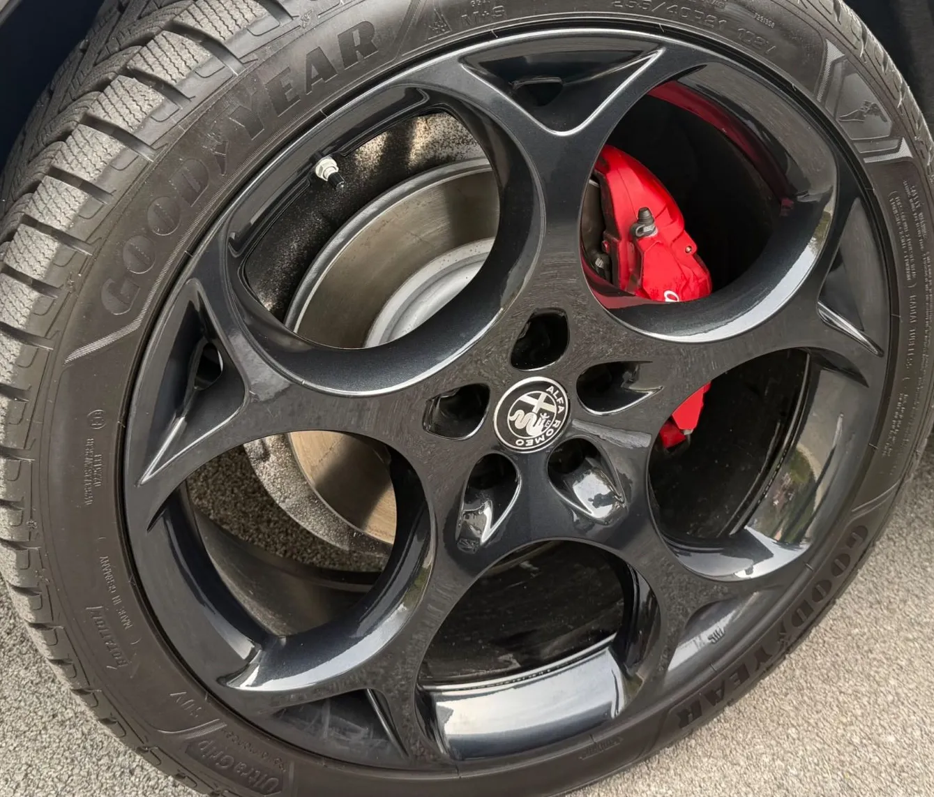 Zunanja slika - Alfa Romeo Stelvio - Q4 2.2 210PS COMPETIZIONE RADAR FULL LED HK ALU21 - 9