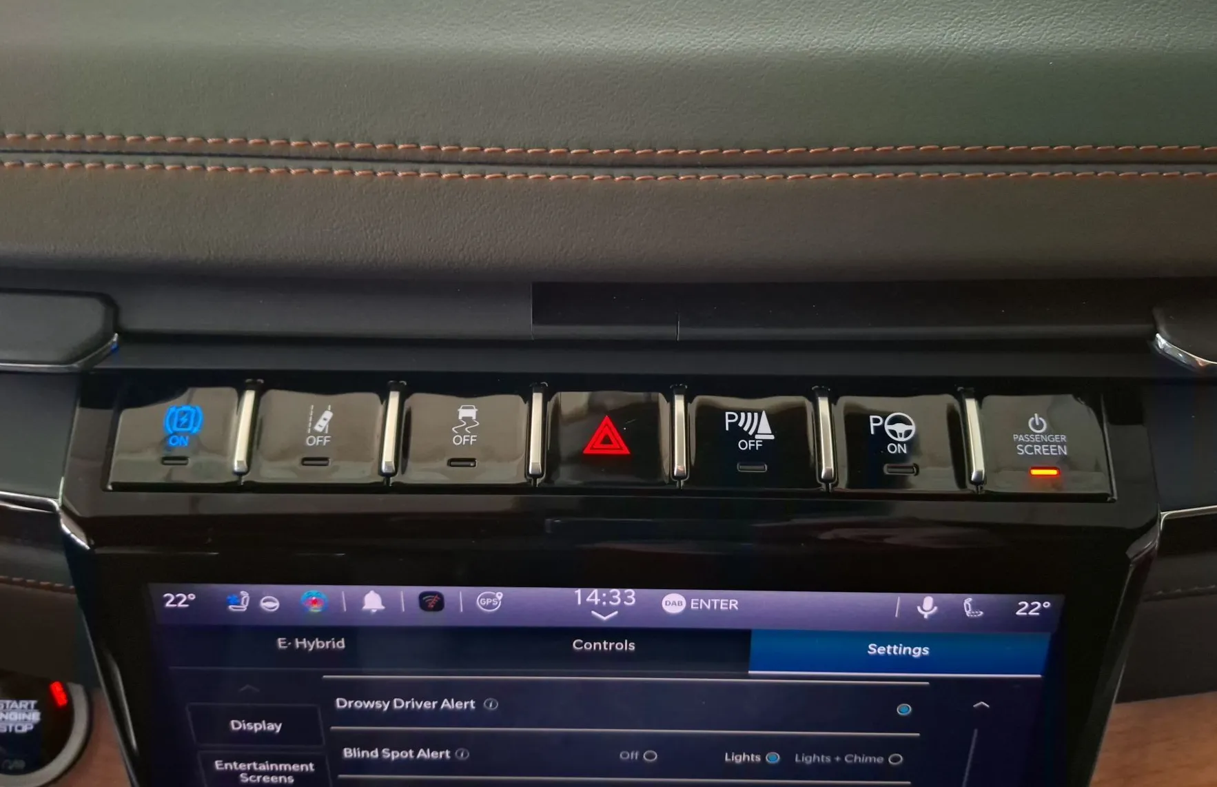 Zunanja slika - Jeep Grand Cherokee - 5v 2.0 GME PHEV 380 4XE Summit Reserve - 19