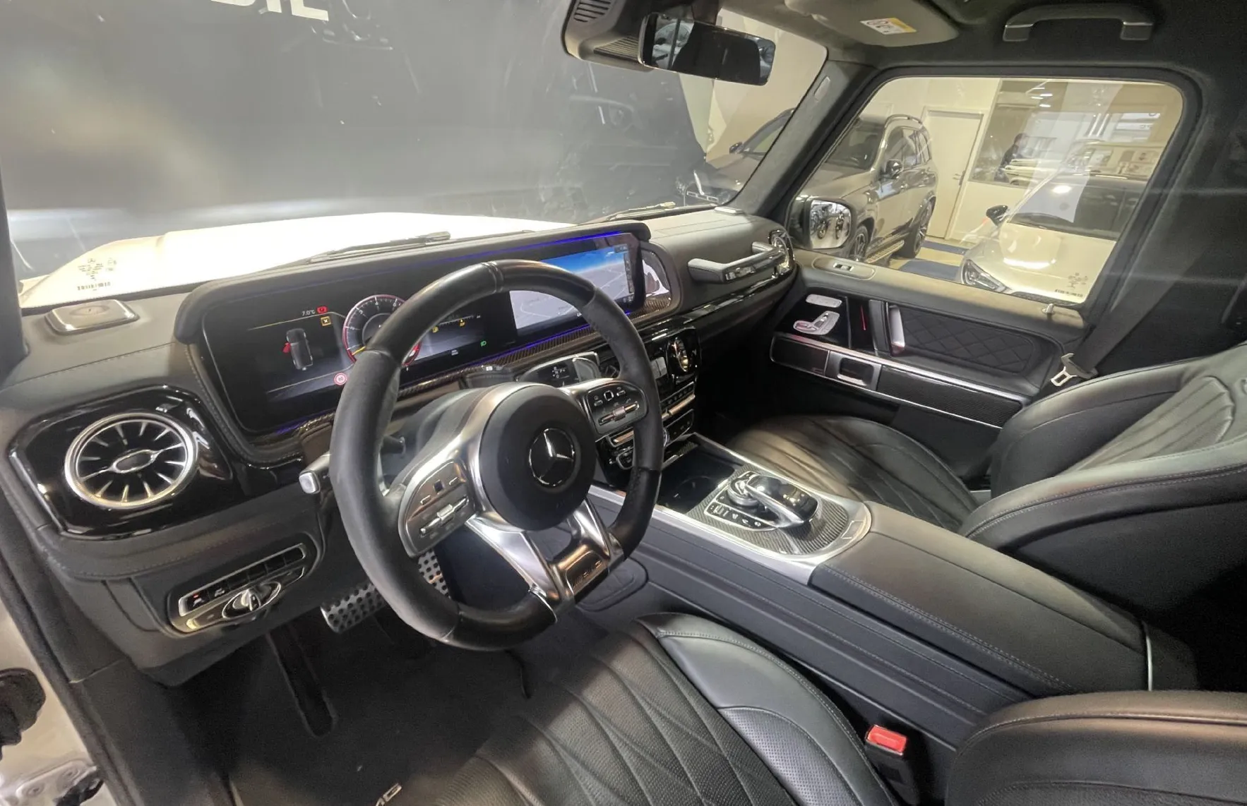 Zunanja slika - Mercedes-Benz G-Razred - G63-AMG-HEADUP-VIRTUAL-NAVI-PANO-HLAJ.SED-KLJUKA - 10