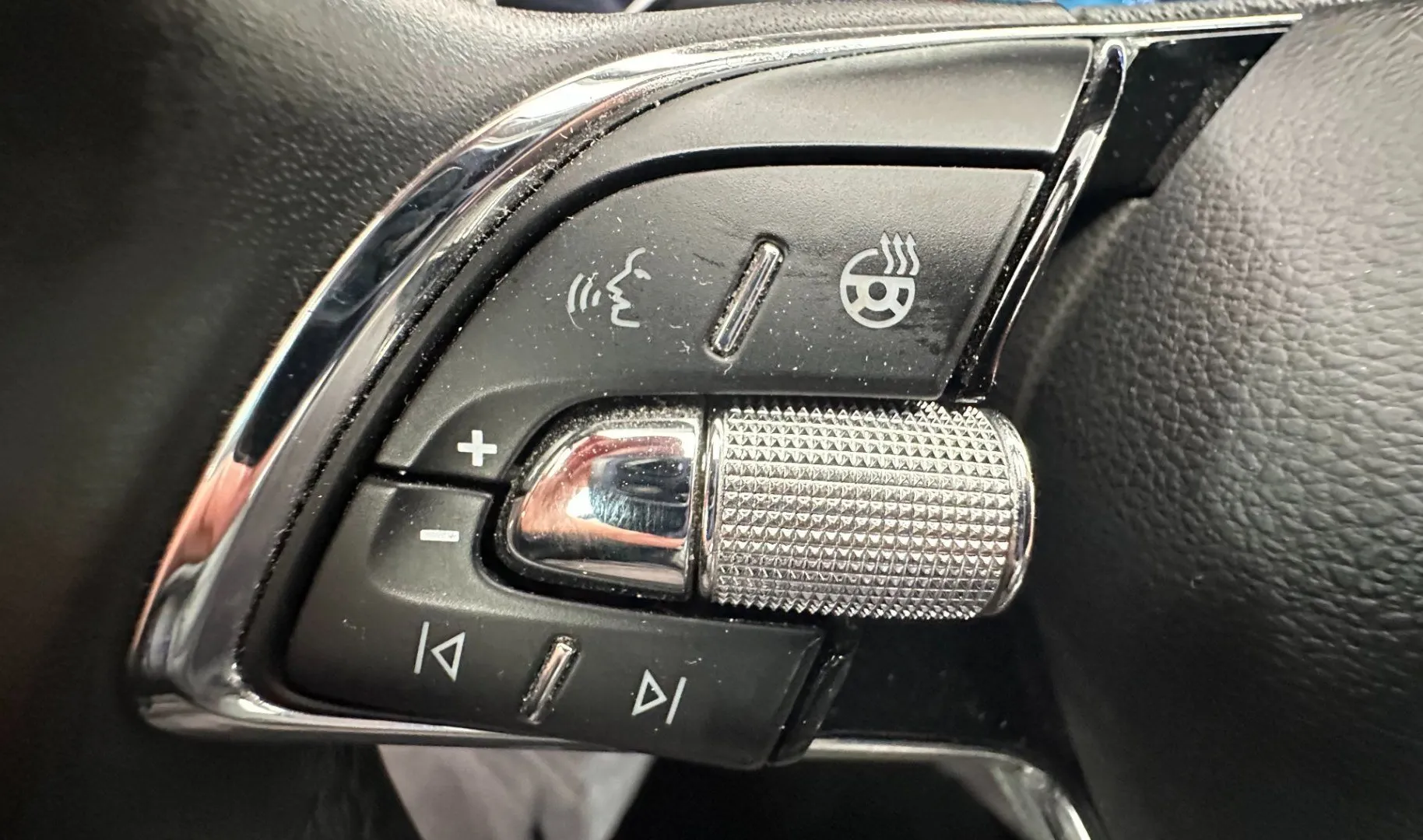 Zunanja slika - Škoda Octavia - Combi 4x4 2.0 TDI Scout DSG.NEMŠKI+4ALU.KAMERA.4X4 - 7