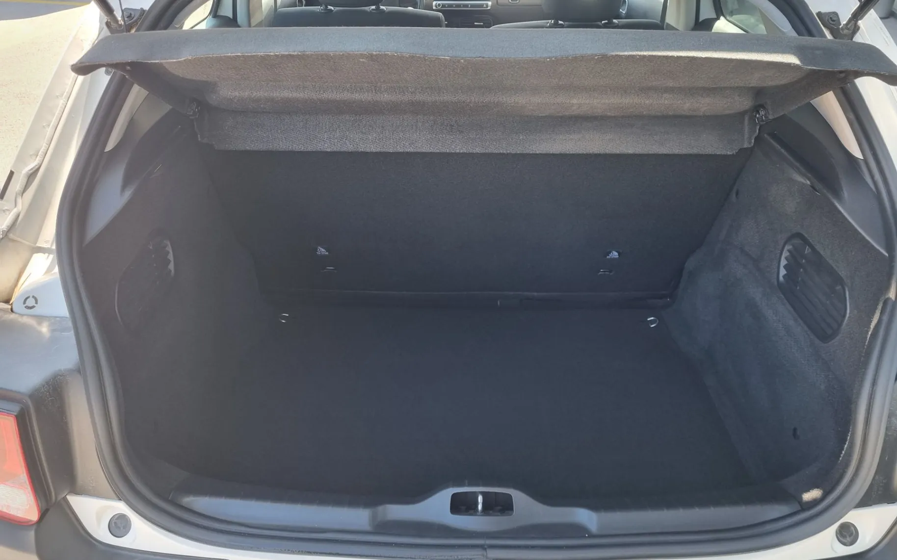 Zunanja slika - Citroën C4 - Cactus 1.6 HDi - SLOVENSKO POREKLO - POTRJENA SERVISNA - 12