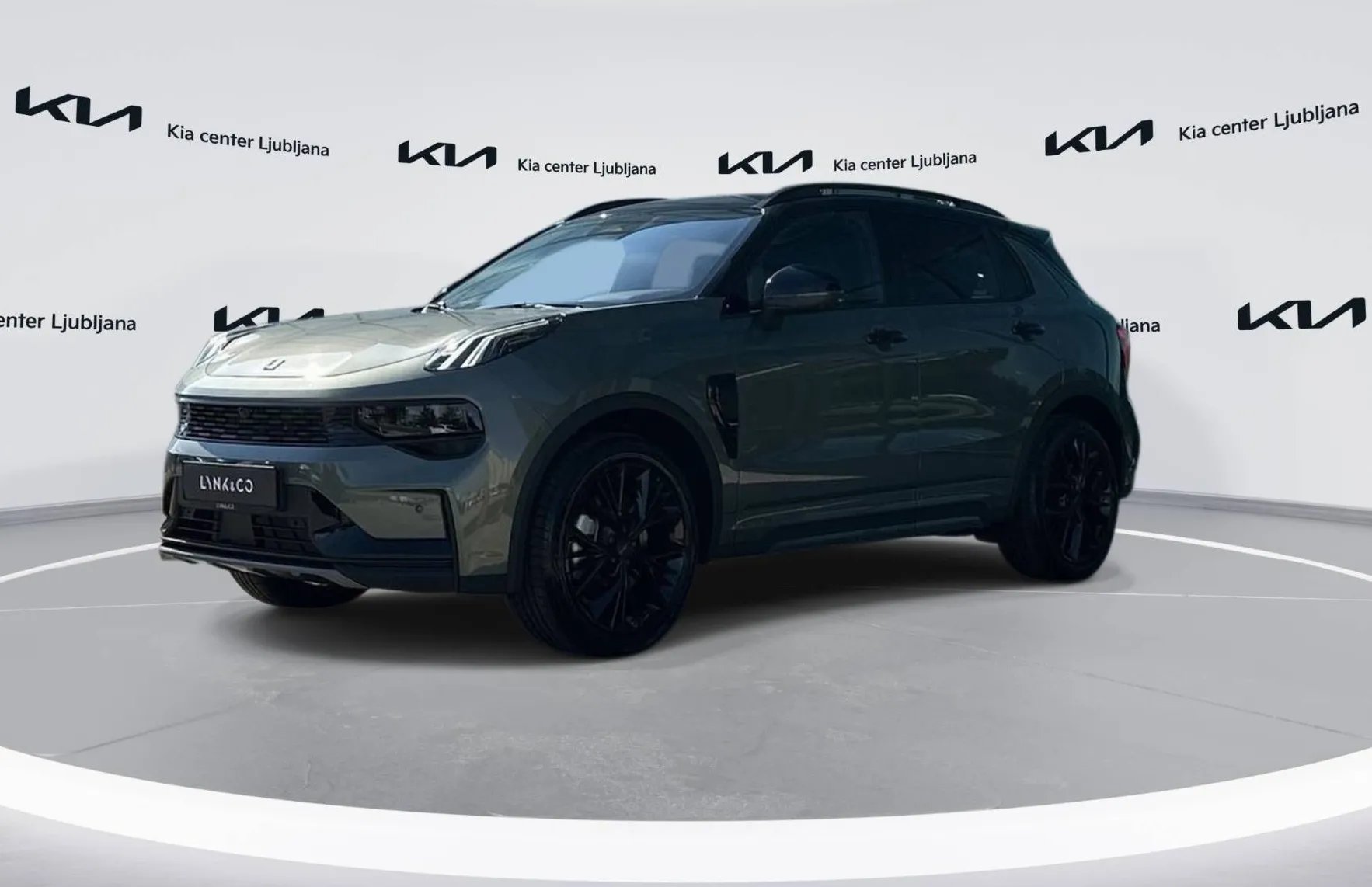 Zunanja slika - Lynk & Co 01 - 1.5 TD Plug-In Hibrid More - 1