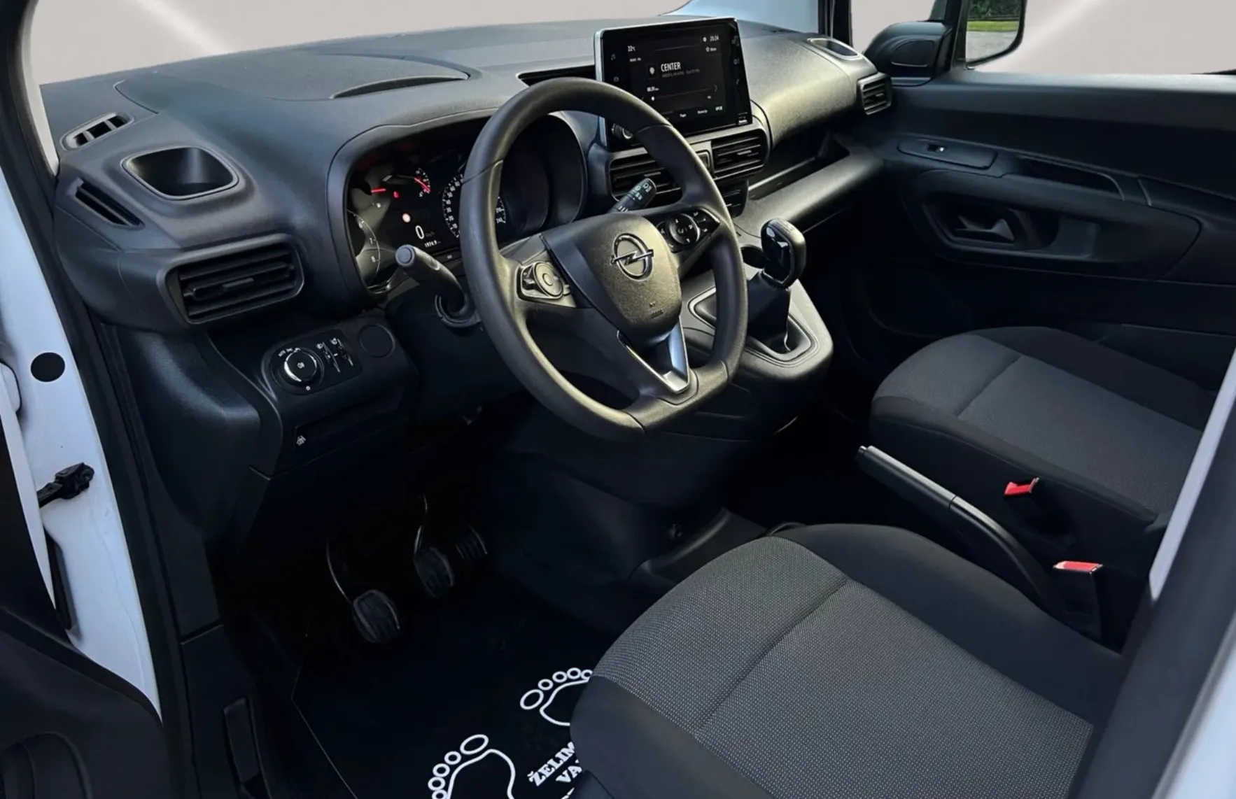 Zunanja slika - Opel Combo - 1.5D 75kw od1 lastnika servisna potrjena garancija - 9