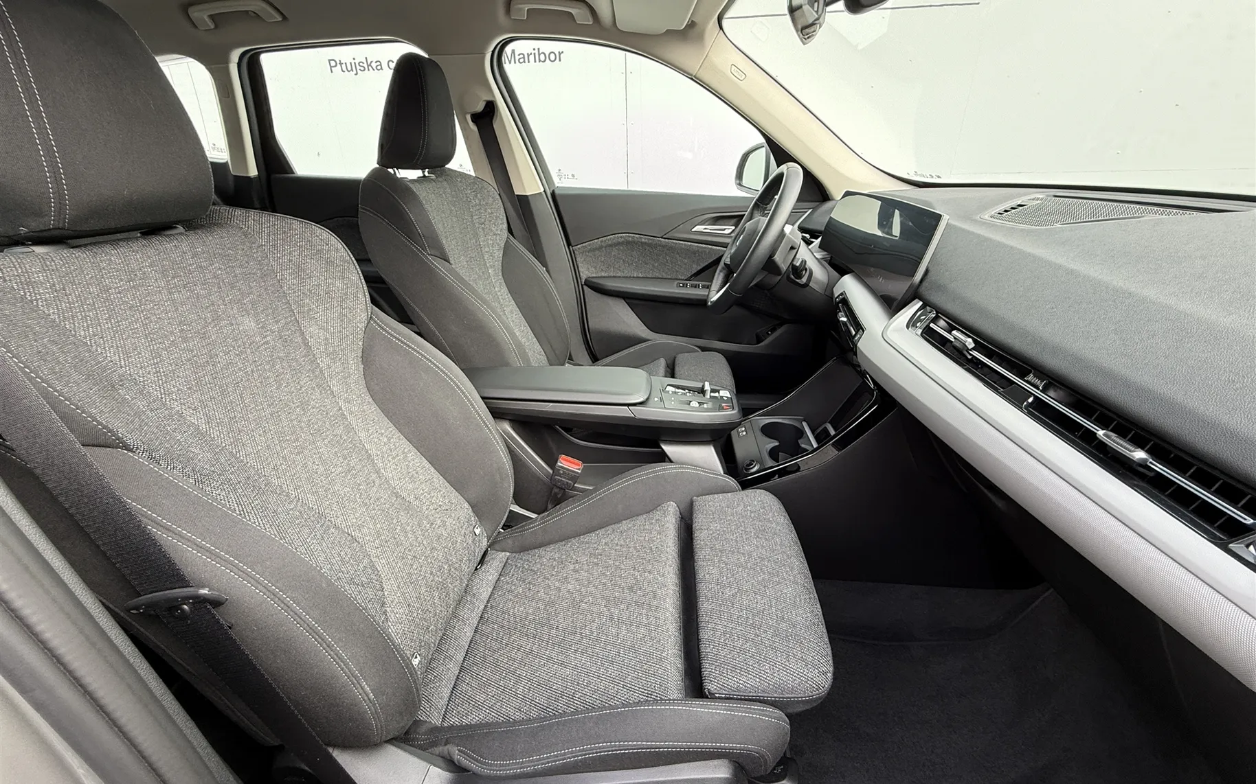 Zunanja slika - BMW X1 - sDrive18d - 6