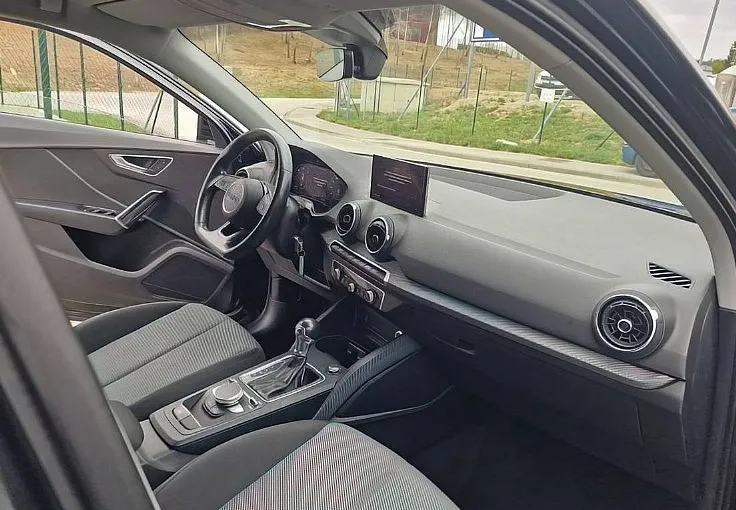 Zunanja slika - Audi Q2 - 30 TDI S tronic Sport DODRA KOMBINACIJA VOZILA... - 8