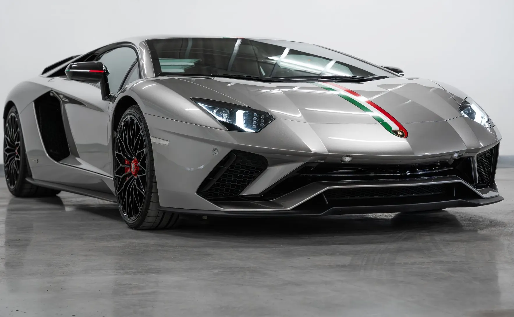 Zunanja slika - Lamborghini Aventador - S - KOT NOV. LAMBORGHINI GARANCIJA DO MAREC 2027 - 3
