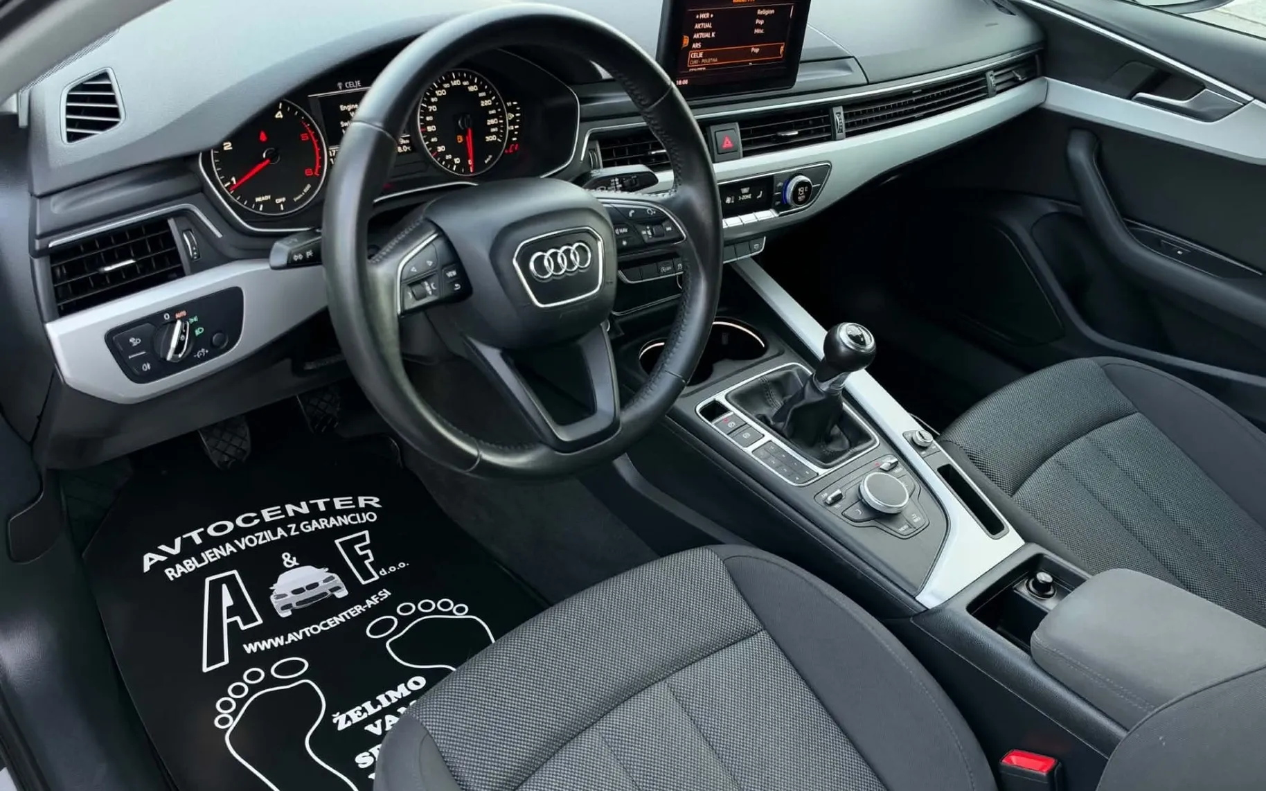 Notranja slika - Audi A4 - 2.0 TDI-1 LASTNIK-177.000km-LIZING ZA TUJCE-NAVI- - 8