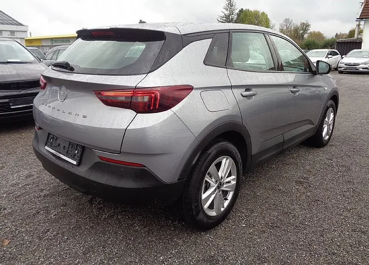 Zunanja slika - Opel Grandland - 1.2 TURBO 130hp - samo 58.000km - 3