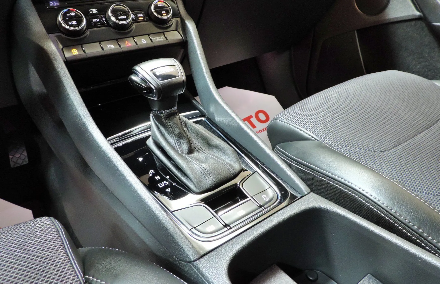 Zunanja slika - Škoda Kodiaq - 4x4 2.0 TDI Style DSG LED-ACC-KEYLESS-KAMMERA - 19