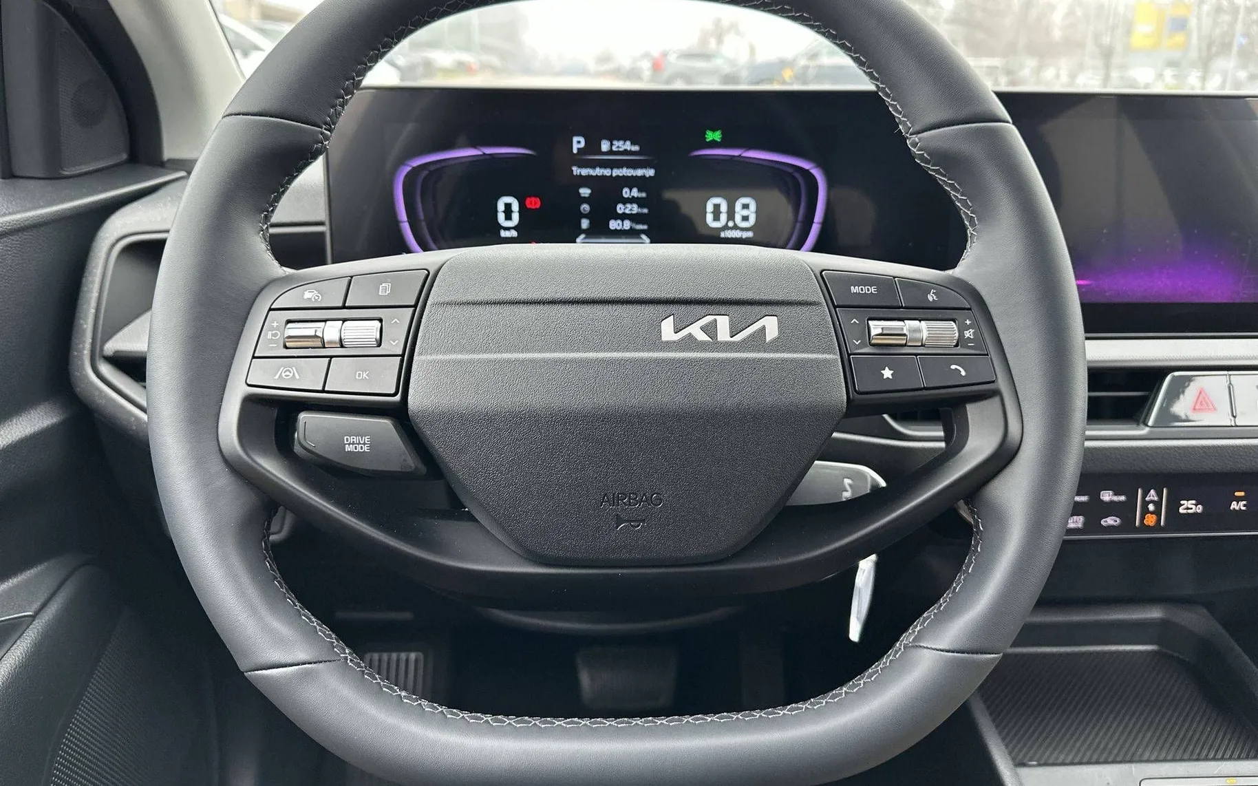 Notranja slika - KIA Stonic - 1.0 T-GDi Pulse DCT - 13