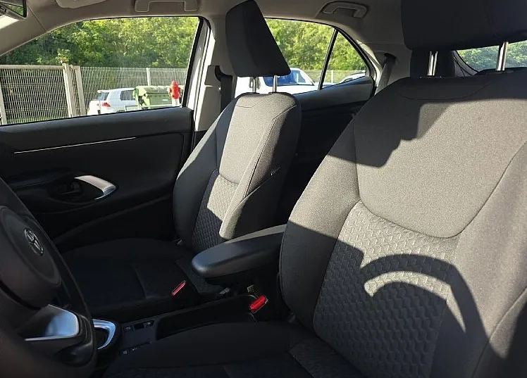Zunanja slika - Toyota Yaris Cross - 1.5 VVT-i hibrid Cool - 11