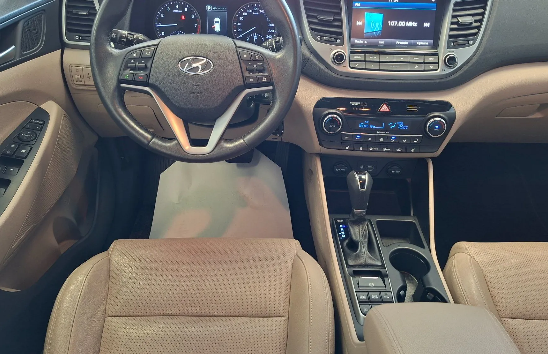 Zunanja slika - Hyundai Tucson - 4WD 1.6 T-GDI Impression-1.LAST.-SLO-LED-NAVI-KAME - 8